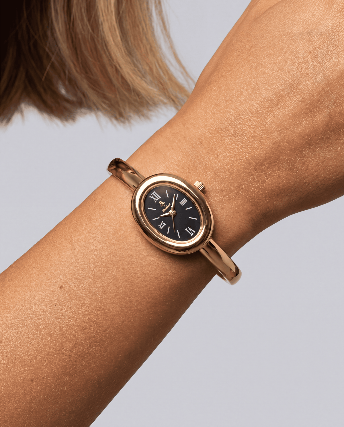 Women's Minimalist Bracelet Quartz Watch | 9 Styles